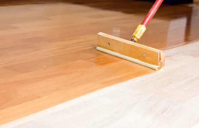 How To Apply Polyurethane Without Brush Marks