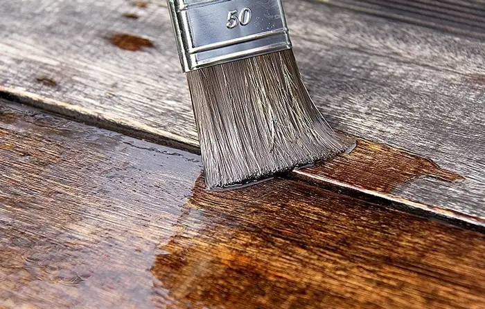 Mistakes to Avoid When Applying Polyurethane Finish on a Table